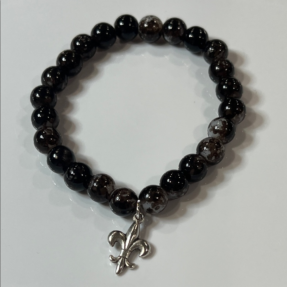 Elegant Black Beaded Bracelet with Silver Charm